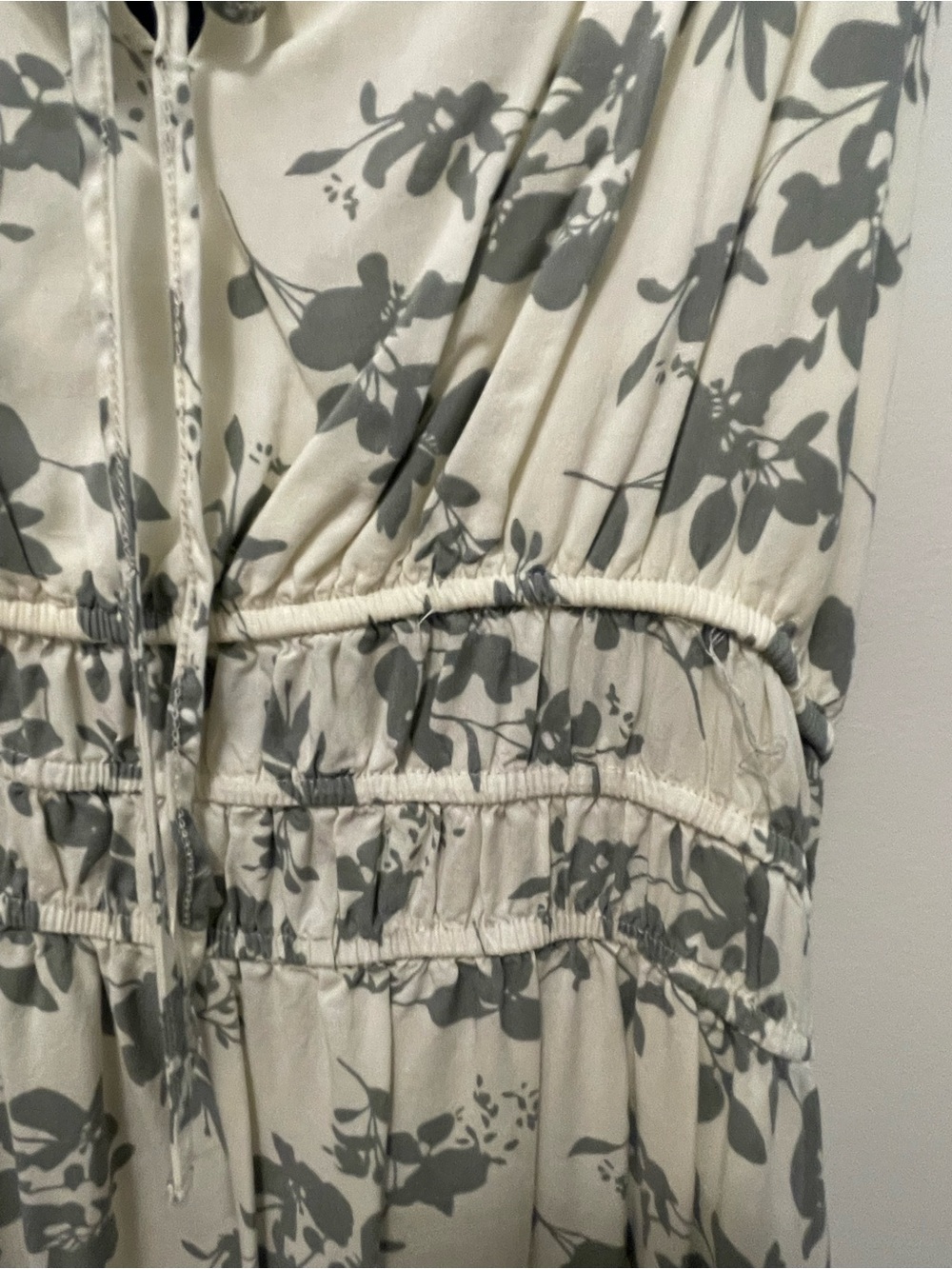 Streetwear Society Ivory Maxi Dress with Sage Floral Print - Picture 6 of 12